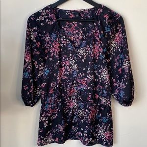 Banana Republic 3/4” Sleeve Blouse. Size S